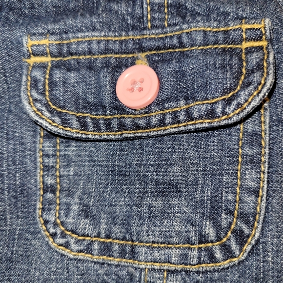 🎀 Vintage Gymboree Denim Collared Short Sleeved Romper W/ Pockets Pink Buttons - Picture 5 of 6